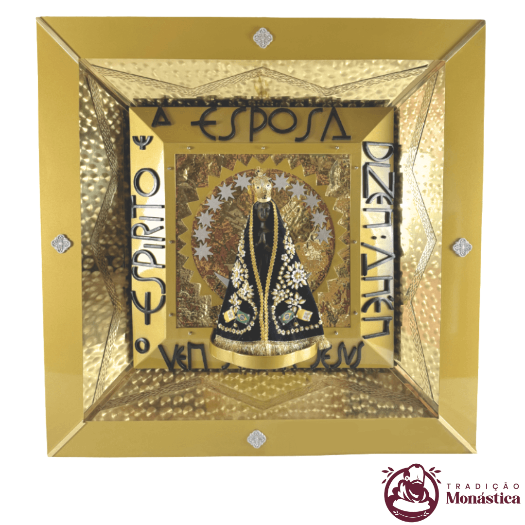 Nicho de Nossa Senhora Aparecida para Embutir em Latão - 90x90cm Nicho de Nossa Senhora Aparecida para Embutir em Latão - 90x90cm