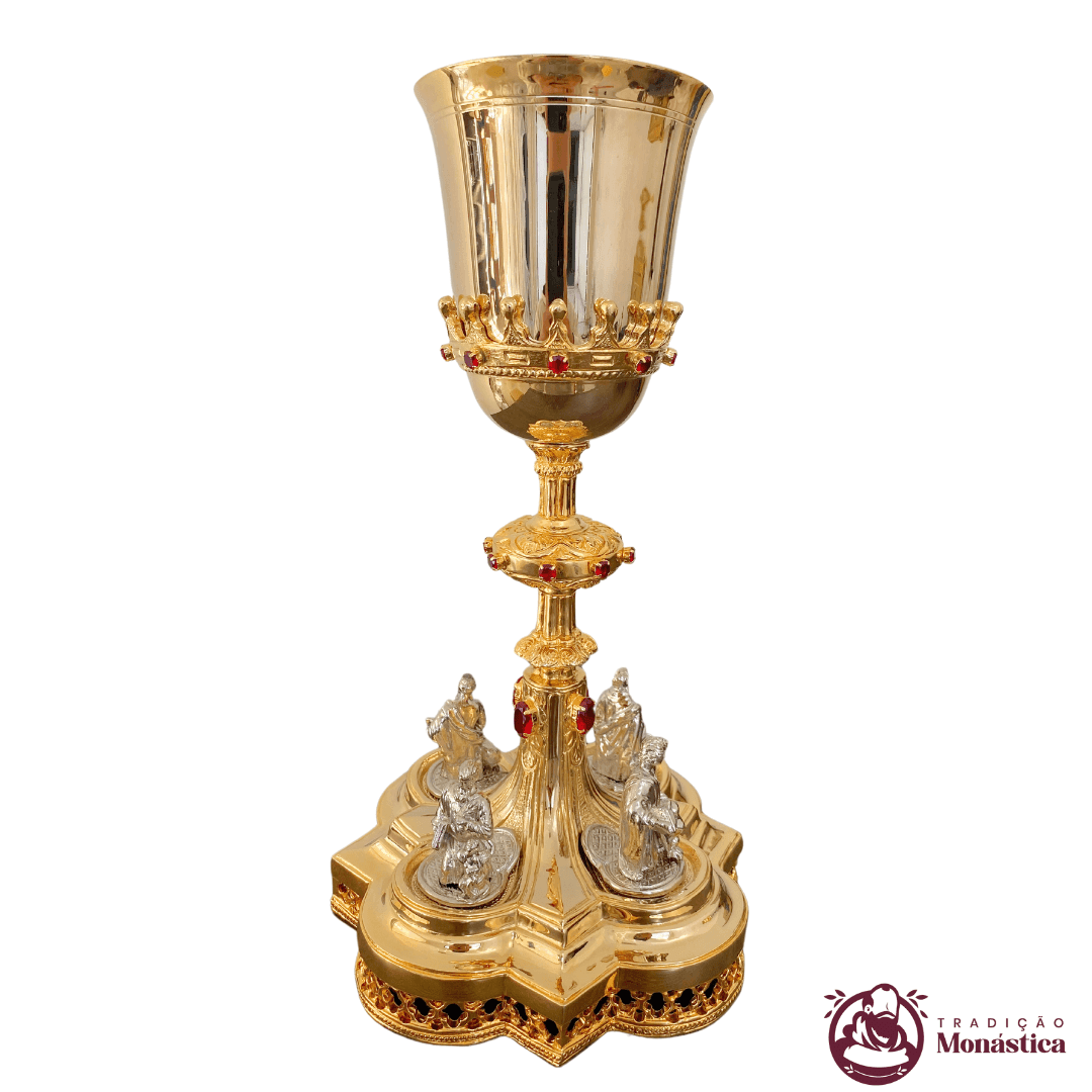 Cálice Gótico Banhado em Ouro - Detalhes dos Evangelistas Cálice Gótico Banhado em Ouro - Detalhes dos Evangelistas